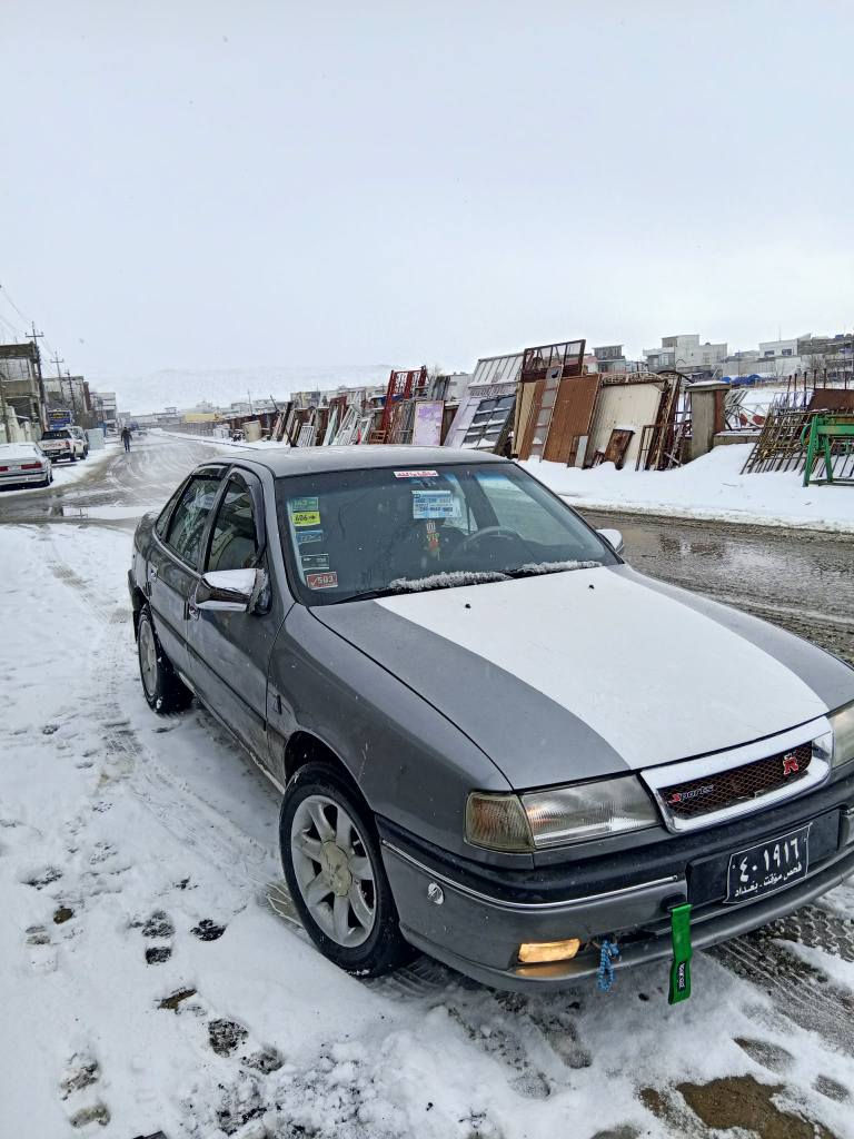 سڵاو لە هەموو هاوڕێیانی خۆشەویست ئەم ئۆپڵەمان هەیە بۆ فرۆش بیلاد 1994 سەیارەکە شتێکی زۆر جوانو پاکە دوو جام کارەبای ئۆتۆیە بیلاد تەبرید گەرمی مەزبوتە ئاڕمو ئەوەلیاتی بەشەرت مەکینە 20 ئەنفلۆی هەڵ نەپچڕاوە گێڕی عادیە زۆر مەزبوتو بێ کێشەیە ژ.م *********** 🫶 بنجوين, السليمانية
