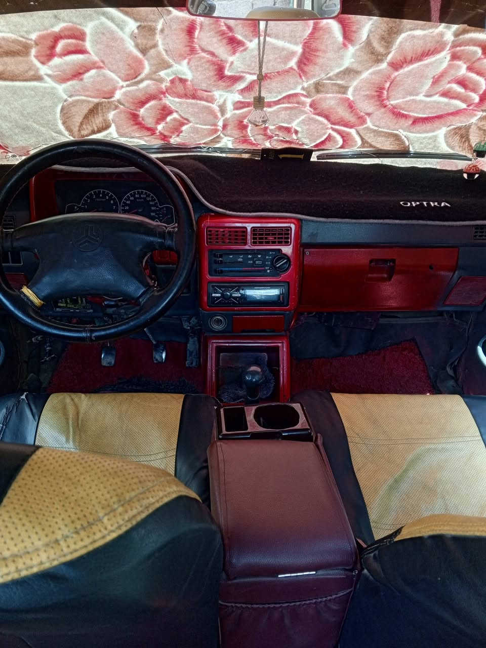 سايبه ٢٠١٠كيرمكينه تخم تاير كهربائيات كفاله السعر ١٢ماندل صاحبها اتكفل من سرقه وعشائر مكان كوت المدينه ***********
