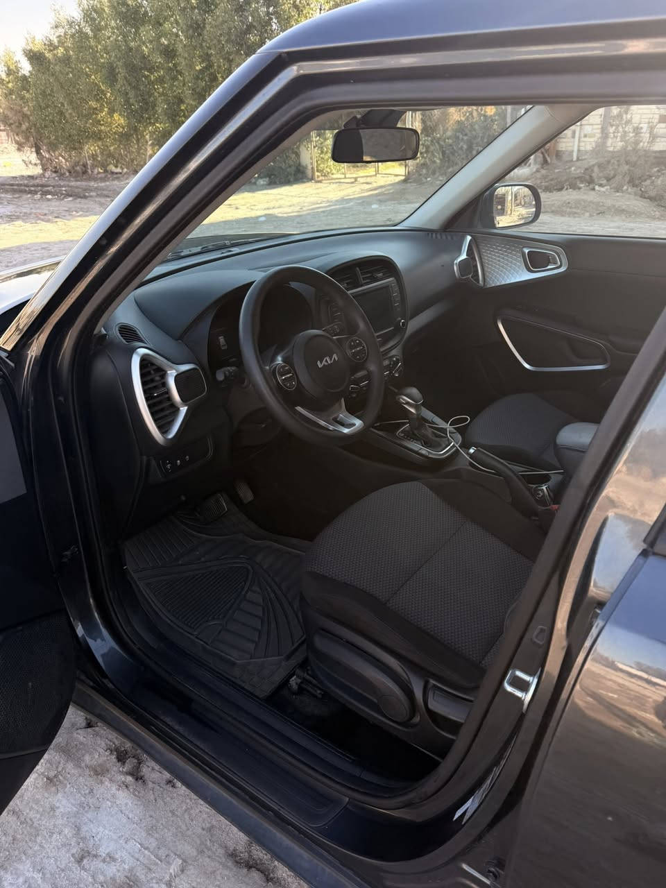 كيا صول 2024 وارد أمريكي للبيع
مواصفات الصول الاعتيادية شاشة كامرة رادارات  وحساسات 

حادثها موجود بالمنشور كلش بسيط 

مكينة 2000 دوش 

ماشية 30 ميل  

بدون رقم تترقم اي محافظة السعر 138 وبيهة مجال بسيط جدا

العنوان بابل رقم الهاتف ***********
