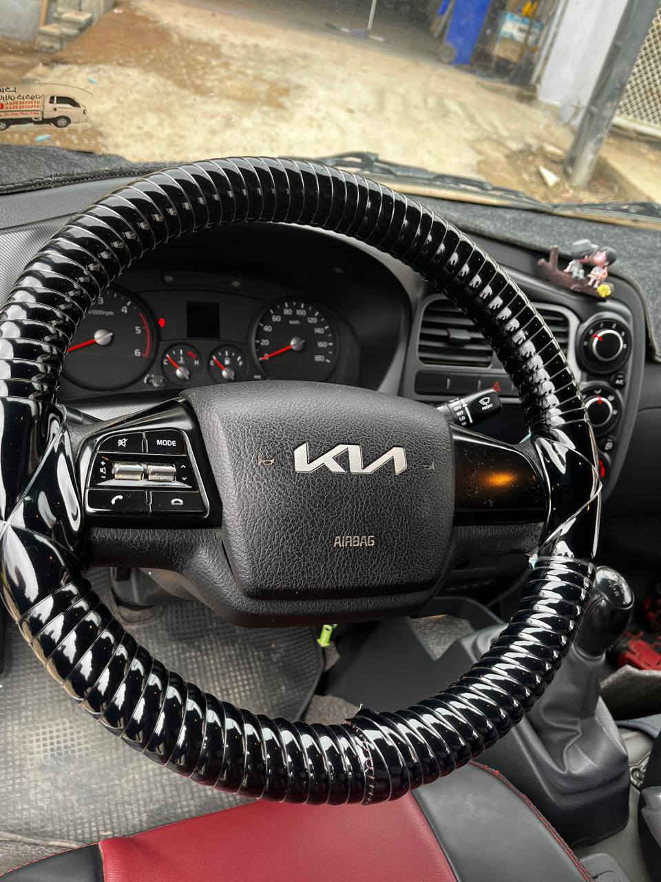 تفصال دوشمه حسب الطلب..العنوان كركوك حي بدر مقابل نفق الواسطي قبل صيدليه الغدير دوشمه حمودي  *********** يوجد توصيل مجاني ..الوان حسب ذوقك.
