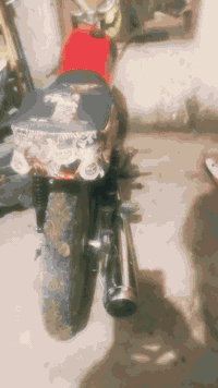 سلام عليكم من رخصه الادمن دراجه ايراني شلامجه شرط المحرك نضيف نهضه ومعدل شاصي كفاله جديد مكفول من طكت الجكوج ما مفتوحه غراضها جداد عوزها بس دبلات وره السعر 550وبيها مجال واتساب ما متواجد فيس ***********
