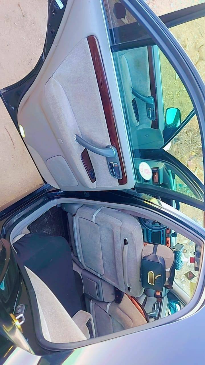 سلام عليكم مكلف بل نشر اخوان ملكه بيع مستعجل مديل 2002 فول واحد على واحد من عدا الفتحه اربع دك اصوليه مداور ثاني يوم رفم  اسليمانيه مواصفات اربع دك معروفه سعر ١١٠ بيه مجال بيع مستعجل ***********
