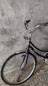 السلام وعليكم
بايسكل بناتي للبيع 
______________________________
اللون :نيلي مميز 
الحجم:26
كشن:قلاب أصل 
موديل :2021
السعر:110
بايسكل كفاله عامه 
_______________________________
مكان البايسكل بغداد منطقة العبيدي
للتواصل :***********
واتساب
