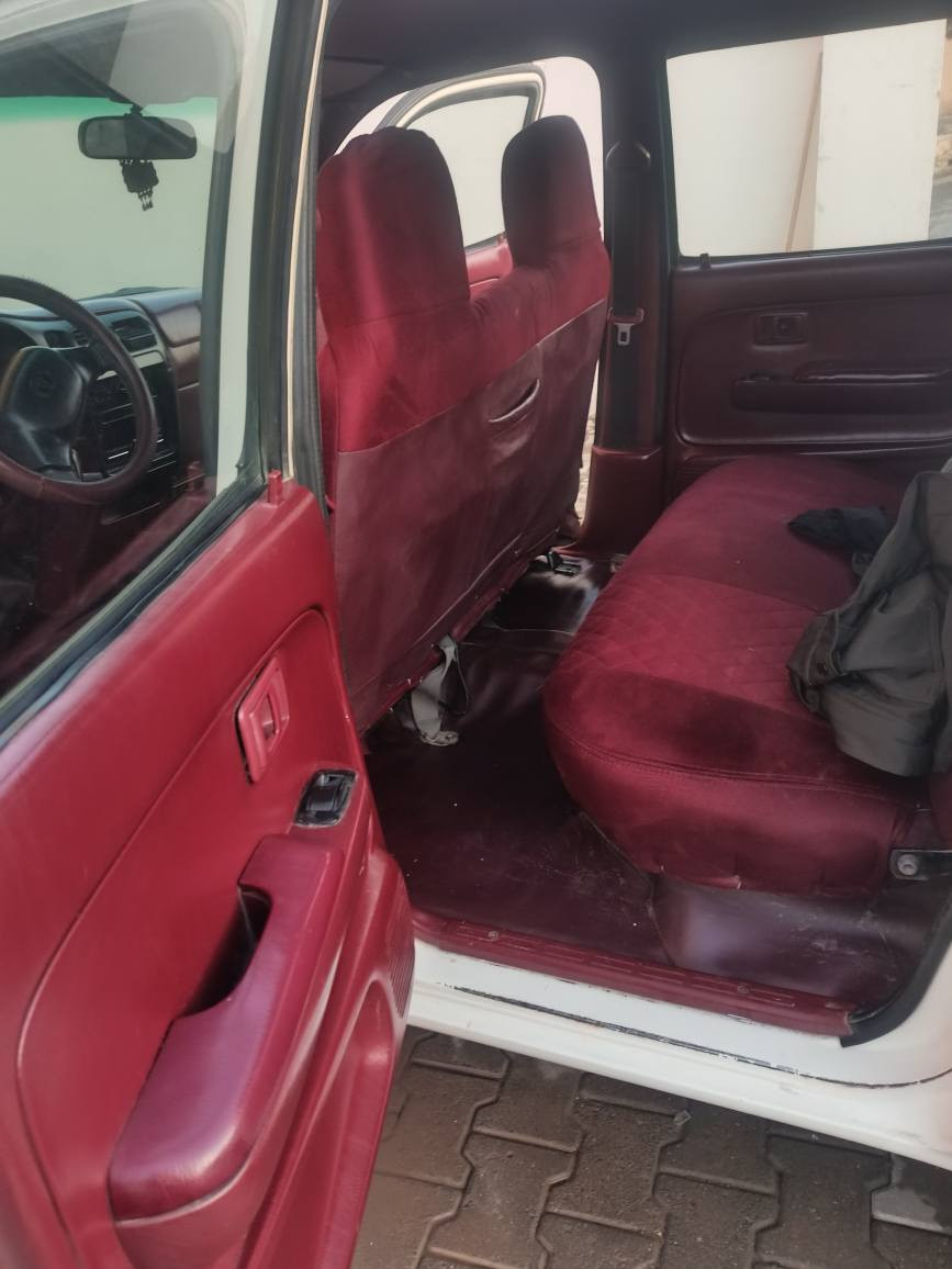 تۆیتایابانی مە کینە سپی ڕە قە م هە ولیر بە شە رتی تە حویلوغە رامە وبڕاوە جامکارە بادە بڵ چە کمە جە  گیڕومە کینە وعە کسلوتە برید بە شە رت هەتابڵێی مە زبوتە تایە ی تازە تە قە وڕە قە ی نیە ماڵی دۆستە هە موگیانی بە شە رت  سێ پارچە  ی بۆیاخە ساردووتە عدیلی نیە  نمونە یە لە زگە ی شە ریکەیە  ***********mm***********سعری 78وەرە قە شۆین سلیمانی السليمانية, العراق
