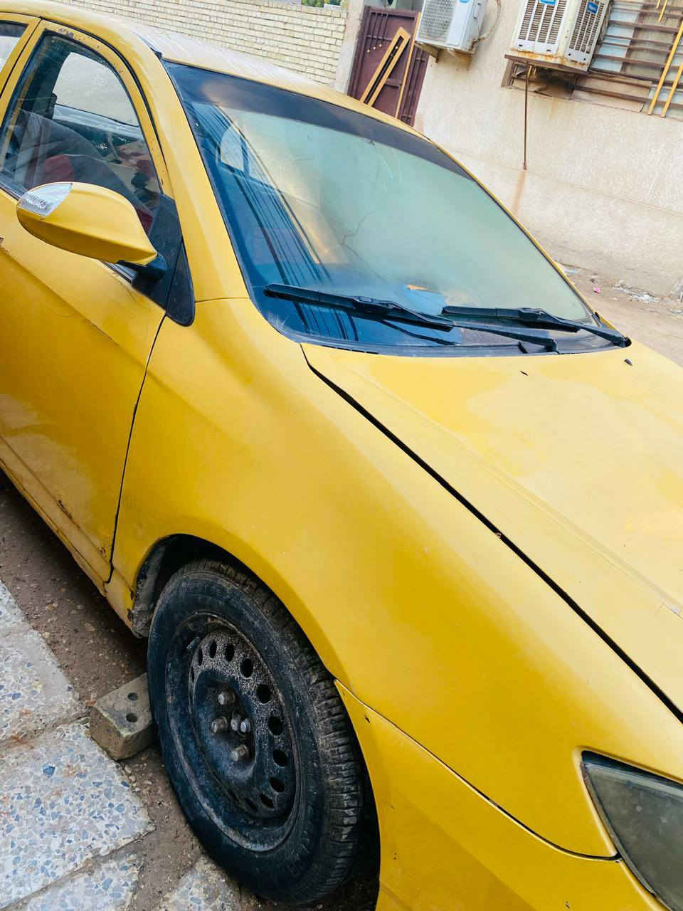 السلام عليكم سياره ليفان 620  تكسي2011 للبيع كير و محرك كورله السياره بسمي تحويل ثاني يوم بيه مكانات معجون و صبغ السعره 31 مكاني كربلاء للاستفسار ***********
