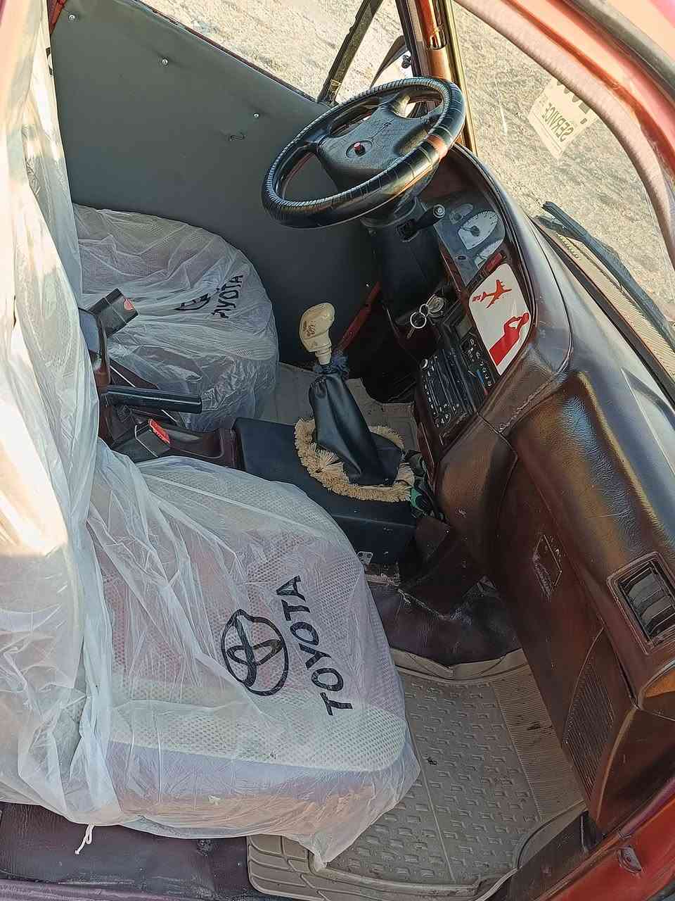 السلام عليكم بيكم دير موديل 2007 رقم بغداد نكليزي سنويه لل 30 شرط لتحويل مصفره غرامات تخم تاير كابريتر جديده نكره سلف السعر (36) وبيها مجال للشراي *********** رمش واني ادك عليك
