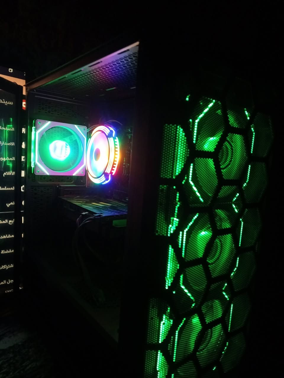 سعرها 580 الف 

 Intel Core i5 9600 K 

Gpu GTX 1660 6GB galax 2fan 

 Msi H510 pro series 

Ram 16 GB hikvision 

Hard M.2 256 GB + SSD 500 GB samsung

Power 550W Bronze 

Case MASS  تحكم rgb 

 Keyboard Hyper x 
Mouse 
بغداد ويوجد توصيل


**إذا كنت صاحب هذا الإعلان وتريد حذفه لأي سبب، رجاءا أرسل رسالة إلى الدعم الفني**