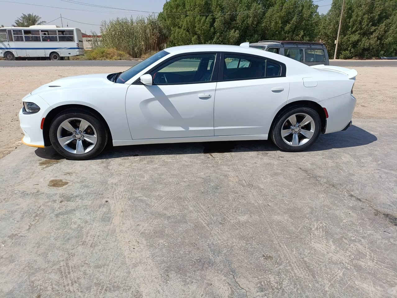 دوج جارجر  sxt محدث srt  للبيع مكان الديوانية سيارة مامتعوبة او نظيفة موديل 17 اصل رقم بغداد السنوية ال 28 شهر العاشر   صورة الحادث مرفوقة السعر 192  او بيهة مجال *********** راسل واتساب او اتصل او تدلل
