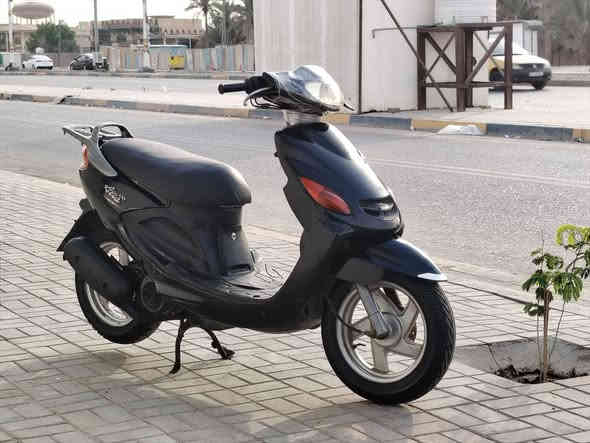 دراجه دولفين للبيع السعر ٤٥٠ وبيهه مجال الشراي يتصل عل الرقم *********** مكانهه السماوه كرهبايات شغاله سلف هندر مكينه ناعمه
