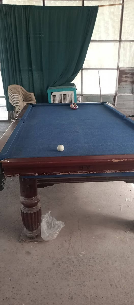 ميز بليارد عراقي مستعمل السعر 275وبي مجال مكان بابل حي العسكري مستعجل على بيعته


**إذا كنت صاحب هذا الإعلان وتريد حذفه لأي سبب، رجاءا أرسل رسالة إلى الدعم الفني**