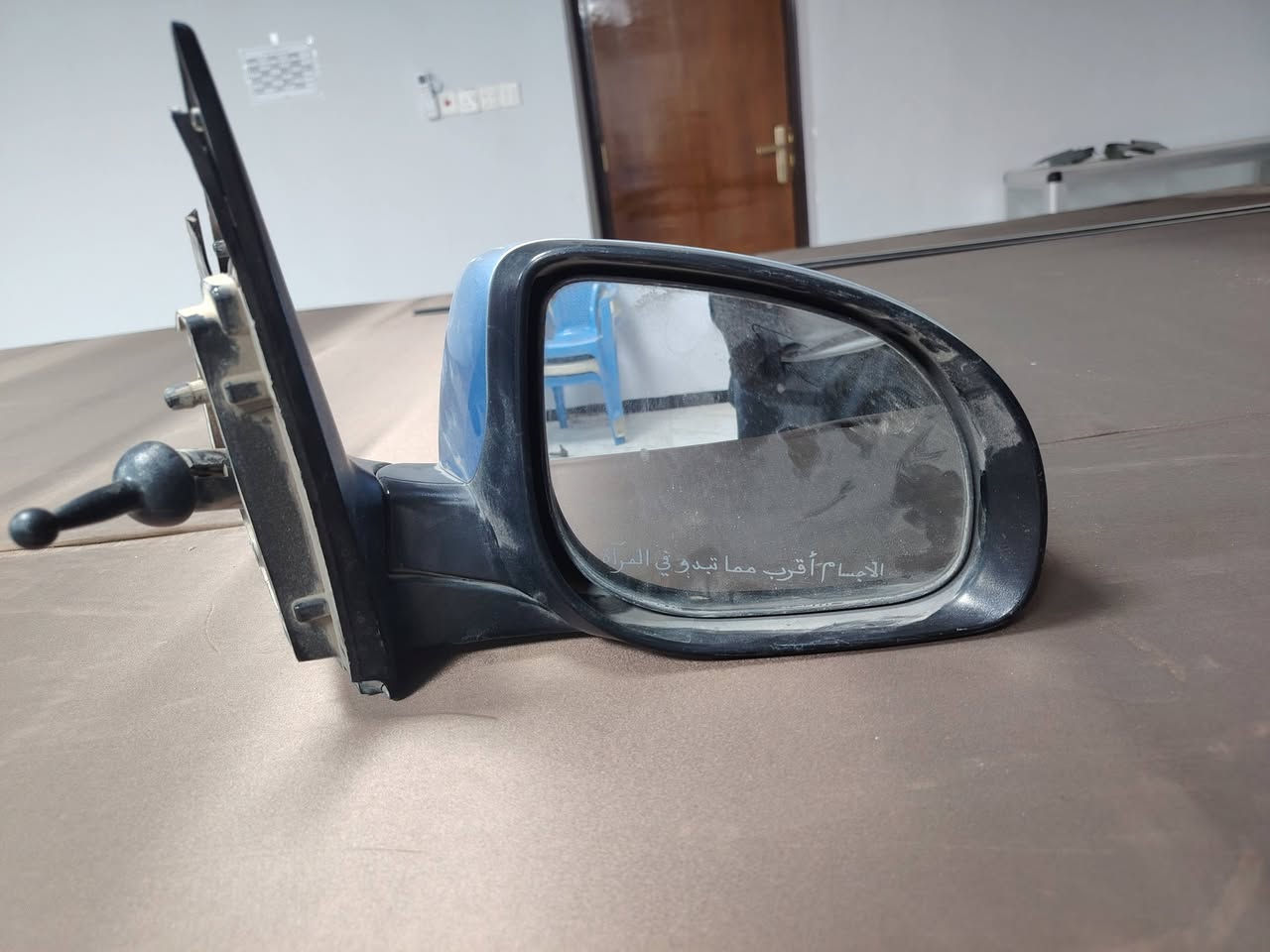 السلام عليكم
مرايه للبيع جهة اليمين كيا بيكانتو نظيفة مثل ما بالصورة سعر ٢٥
***********
