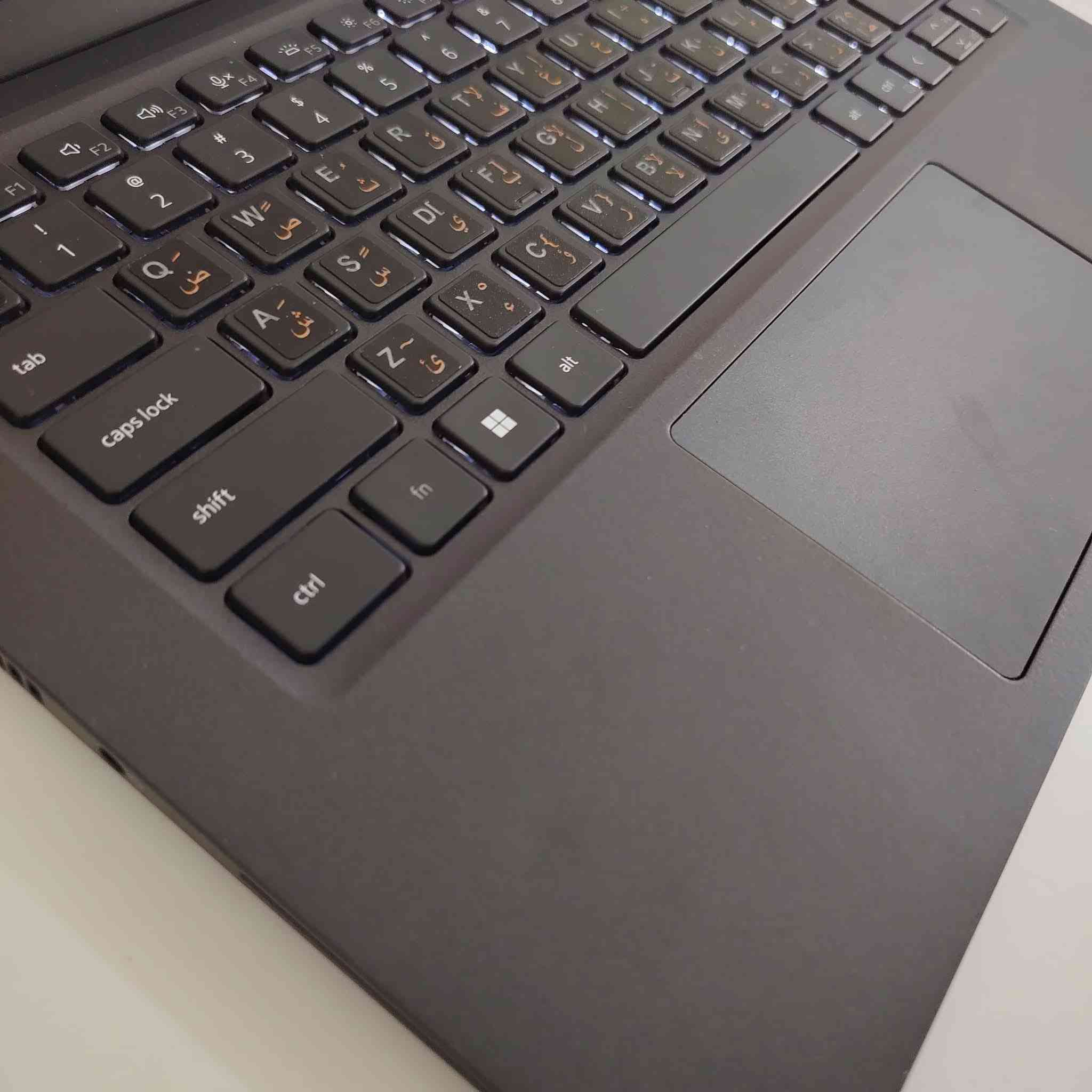 لابتوب Dell Latitude 7420 لمس
⚜️ المواصفات:
⚜️ المعالج: كوراي سفن — الجيل 11 — فئة G7
⚜️ الرام: 16 كيكا DDR4
⚜️ الهارد: 256 كيكا SSD M.2 (قابل للتطوير)
⚜️ حجم الشاشة: 14″ — دقّة FHD لمس
⚜️ كرت الشاشة الداخلي: Intel UHD Graphics — 8 كيكا
⚜️ الشاحن: Type-C
⚜️ النظام: متوفر Windows 10 Pro أو Windows 11 Pro حسب رغبة الزبون
⚜️ الكمية: متوفرة كمية
🎁 الهدايا والملحقات:
• حقيبة لابتوب
• شاحن لابتوب
• ماوس
• ماوس باد
• تغليف احترافي (داخل كرتونة)
🛡️ الضمان والخدمات:
• فحص اللابتوب و مقارنة المواصفات و النضافة قبل الاستلام عند المندوب.
• ضمان أسبوع كامل بعد الاستلام.
• تنصيب ويندوز حسب الطلب مع جميع البرامج الأساسية و Office مثبتة.
🚚 التوصيل: شامل التوصيل والملحقات والبرامج إلى جميع محافظات العراق
📞 للحجز أو الاستفسار (متوفر واتساب): ***********
📌 موقّعنا : بغداد الامين الثانية
💰 السعر: 475,000 دينار عراقي
