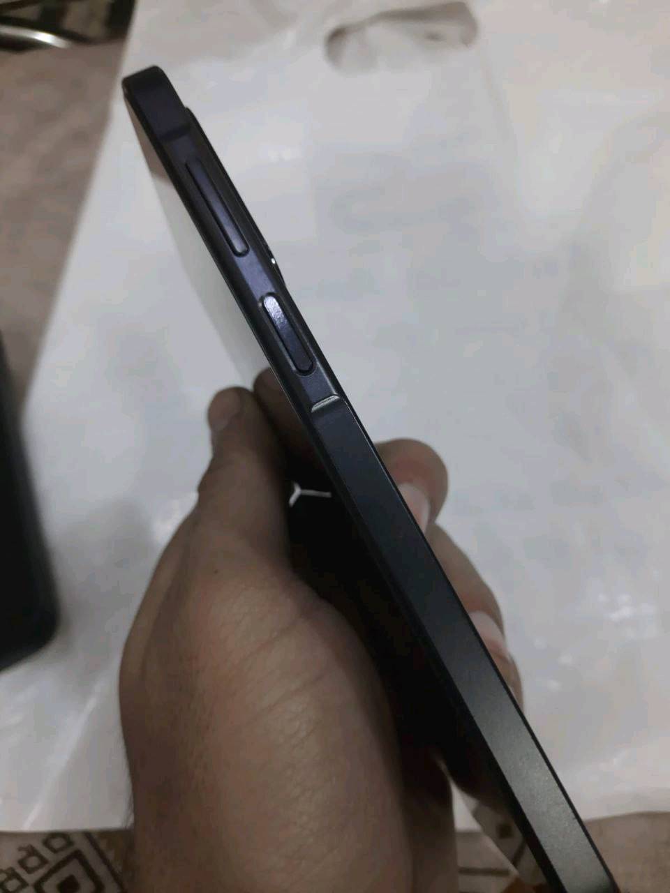 سامسونج A17 ذاكرة 128 عشوائية 4+4 جهاز جديد مستخدم اسبوع بحالة الوكالة مداخل صيانة شاشة 90 هرتز فول سلاسة  و سريع ضد المي(وتر بروف) بطارية 5000 يدعم ببجي 60 فريم ثابت محدث أخر اصدار اندرويد 16 و يدعم 6 سنوات تحديث يعني تحديثه ميوگف جهاز راقي بمعنى الكلمة 

سعرة 175 و بي مجال بسيط و يرهم مراوس حسب القناعة 

مكاني بغداد مدينة الصدر 

خاص مفتوح