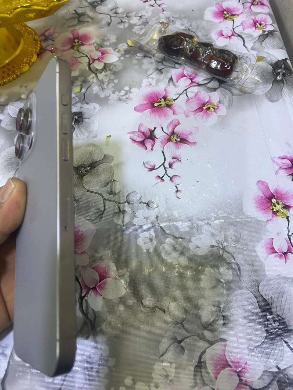 للبيع آيفون 15 برو ماكس جهاز جديد ما ملعوب بي  ضمان سعر مليون قفل 1000
*********** العنوان الزعفرانيه
