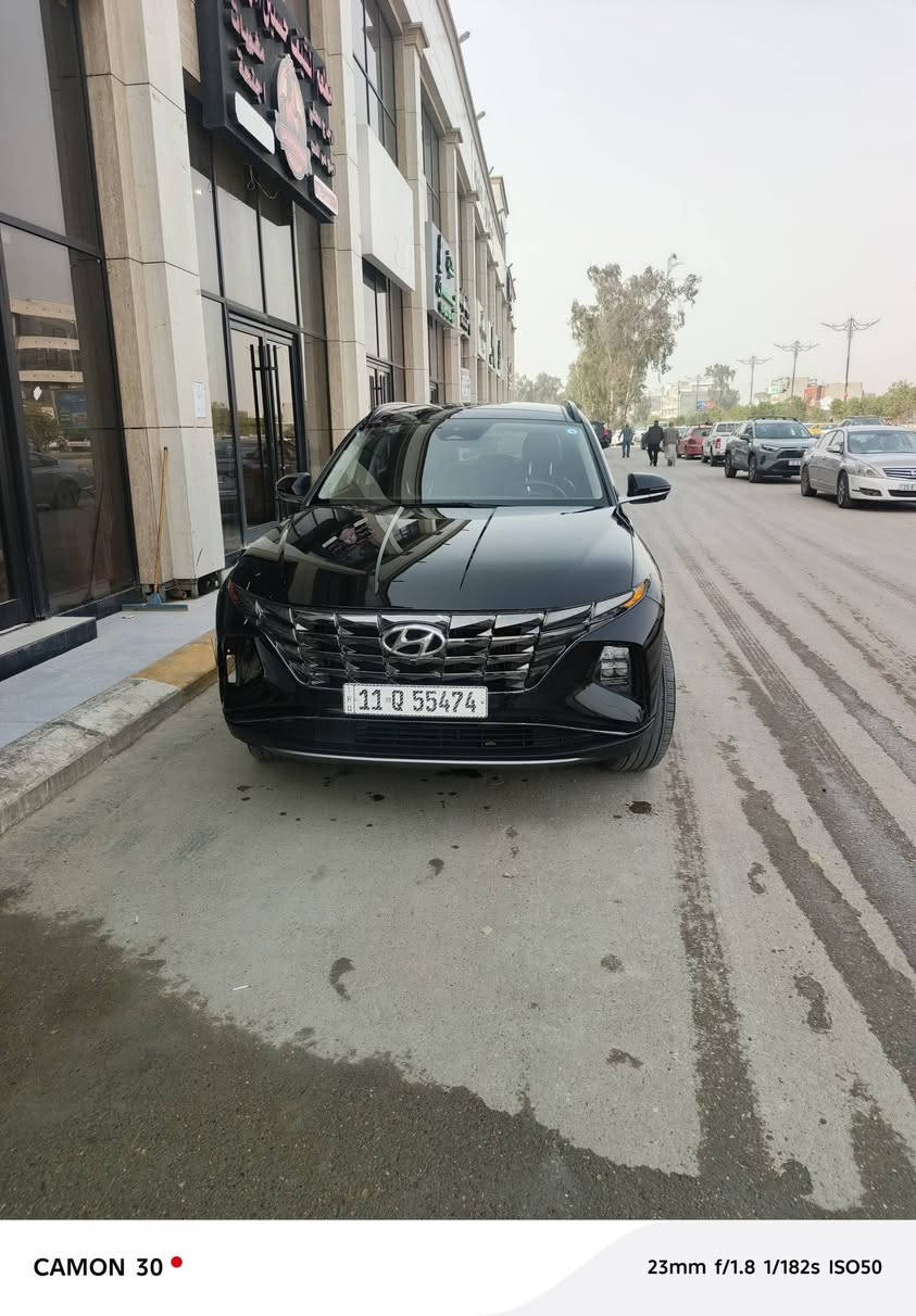 *إلسلام عليكم مكان السيارة ديالى بعقوبة 🍊
سيارة هيونداي توسان 2024 بلكن فول مواصفات أعلى مواصفات بالتوسان تقديم وتأخير بالبصمة
رقم بغداد باسمي تحويل مباشر
- فئة: بلكن هايبرد وشحن منزلي فول  أعلى مواصفات
- لون: أسود
- كيلومترات: 40.000كم
- دفع: رباعي
*السعر: 185
*للتواصل:* [***********
*الموقع:* [ديالى بعقوبة]
السيارة بدون صبع فقط طخة بسيطة بالباب الأمامي كلين
