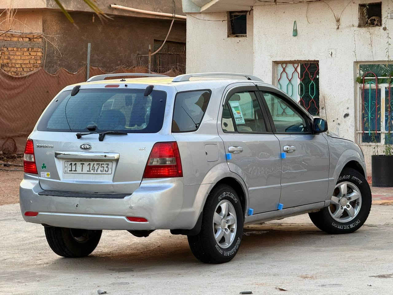 السلام عليكم سياره للبيع كيا سورنتو 2007 رقم بغداد انگليزي سنويه لل ٢٨ محرك 6 سلندر مكينه وكير وحداديه جدد تخم تاير جديد تبريد ثلج ❄️ كهربائيات كلها شغاله السياره بيها صبغ جاملغ وبنيد فقط الباقي مكفول السونار مرفق بالصور السياره جديده مابيها أي نقص السعر 79 بيها مجال مكان بابل *********** حلة, بابل
