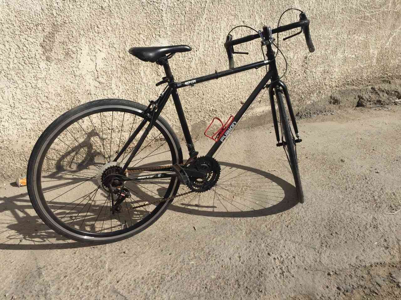 بايك سي ٧٠٠ باله ٧مكاين خلفي ٣ امامي نظيف كلش كله شغال سعره ١٥٠ الف


**إذا كنت صاحب هذا الإعلان وتريد حذفه لأي سبب، رجاءا أرسل رسالة إلى الدعم الفني**