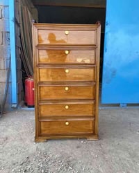 تم التجهيز حسب الطلب جرارات. خشب سنديان. ثقييييييل جدا. ل احد اخواتنا ...