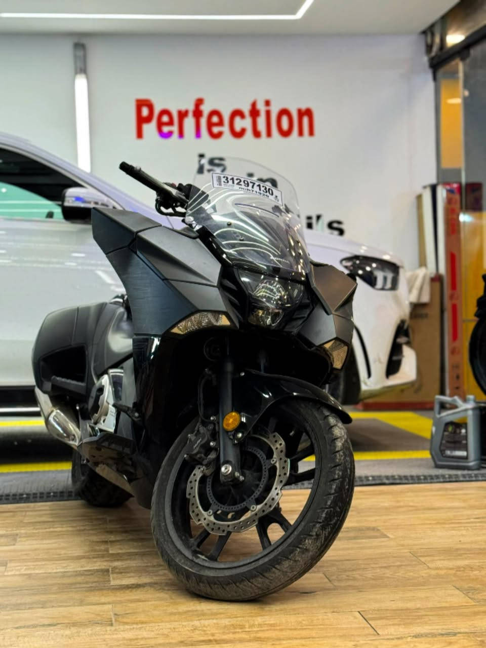 هوندا. باتمان. 750ccاوتماتيك
ماشيه 8000 فقط. 

موديل 2016. 

للبيع.   بغداد اليرموك 

***********
