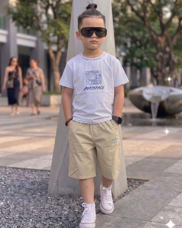 ملابس العيد
من عمر سنة   الى عمر ١٢ سنة@


**إذا كنت صاحب هذا الإعلان وتريد حذفه لأي سبب، رجاءا أرسل رسالة إلى الدعم الفني**