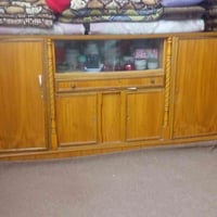 بوفيه نضيف • ١٧٥ • ١٥٠