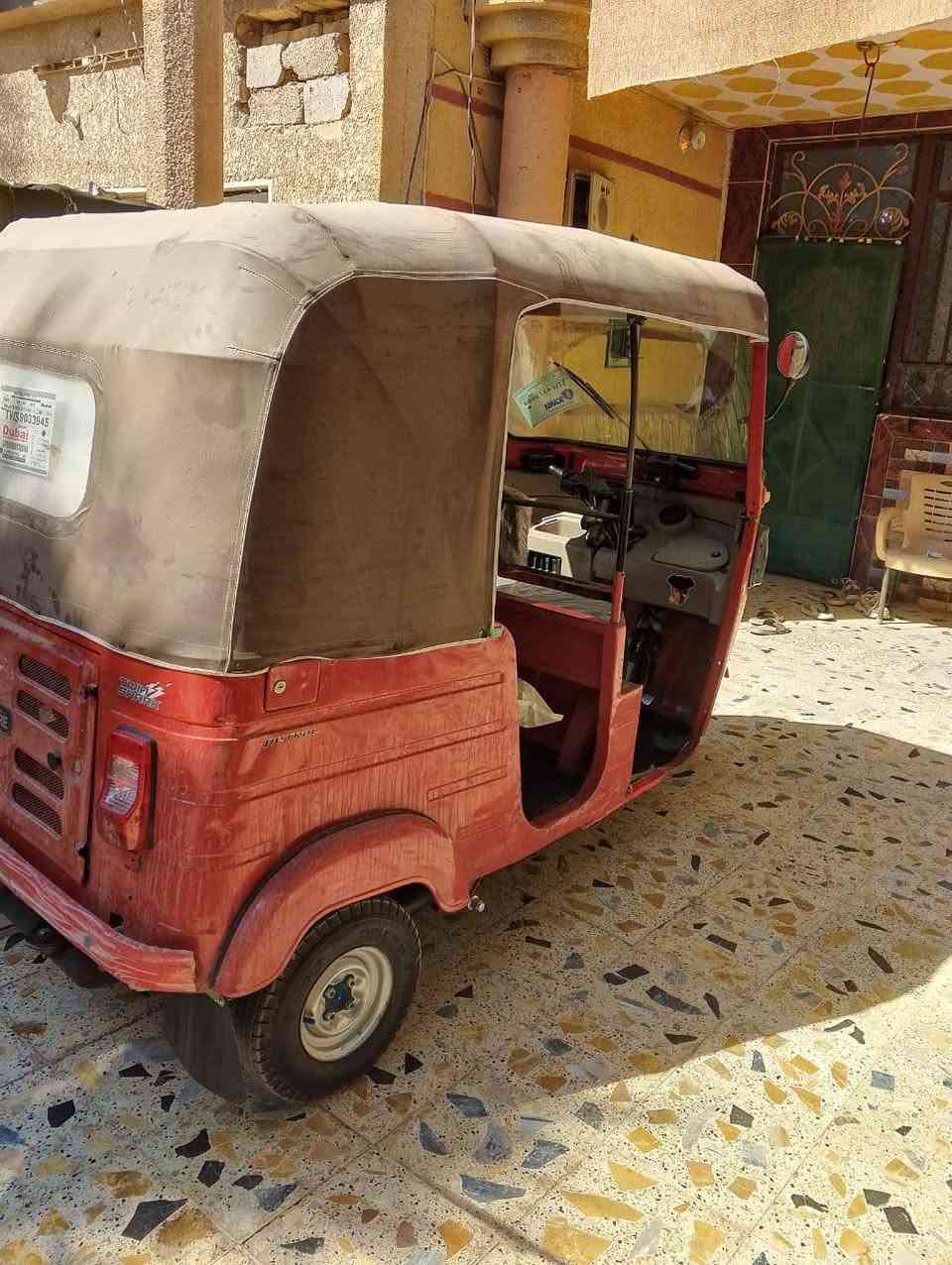 السلام عليكم تكتك للبيع موديل 2018 شهر 12 تكتك خير من الله بدون صبغ وبدون معجون تكتك كفالة عامة رقم وسنوية انكليزي بسمي السعر 5600 وبيهة مجال قليل حك الجية المكان ديالى بعقوبة كاطون الرازي الرقم *********** غير متواجد على الخاص
