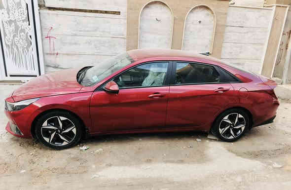 السلام عليكم النترا 23 امريكي حادثه بس ربع بنيد ونفسه راجع سياره باسمي دخول جديد فول مواصفات عده الفتحه شاشه متصله بصمه ردرات امامي وخلفي  وجانبي محرك 2000 دوش المرغوب داخل رصاصي بدوون ايرباك ويل كب 
الرقم ***********
***********
