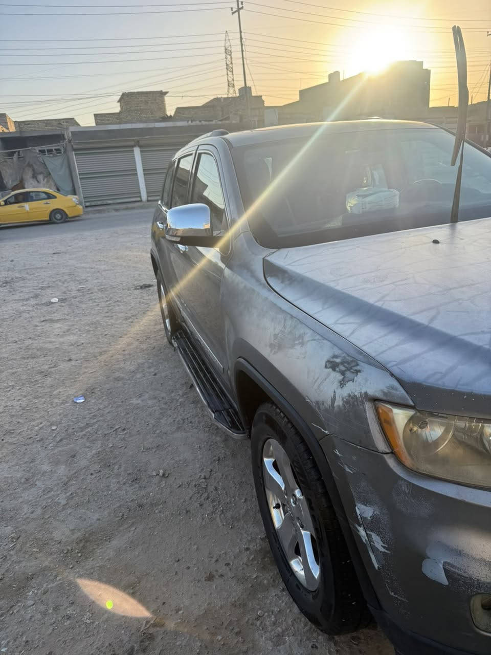 جيب لاريدو لمتدد 
6 سلندر 

موديل 2013 امريكي فول مواصفات 

صدر امامي جديد تخم تايرات جديد 

سقف بنوراما 

تحكمات ستيرن 

 كشنات امامي كهرباء تدفئ  

مري قلاب 

رقم بغداد دولي 

سنويه جديدة بأسمي تحويل مباشر 

    

السعر 140

مكاني الناصريه 

بيه محال بسيط
*********** واتساب
