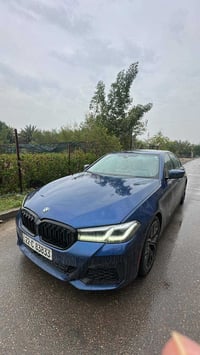 من رخصة الادمن المحترم   BMW 530 i   ام بكج السيارة اصل   ماشية 73 الف...