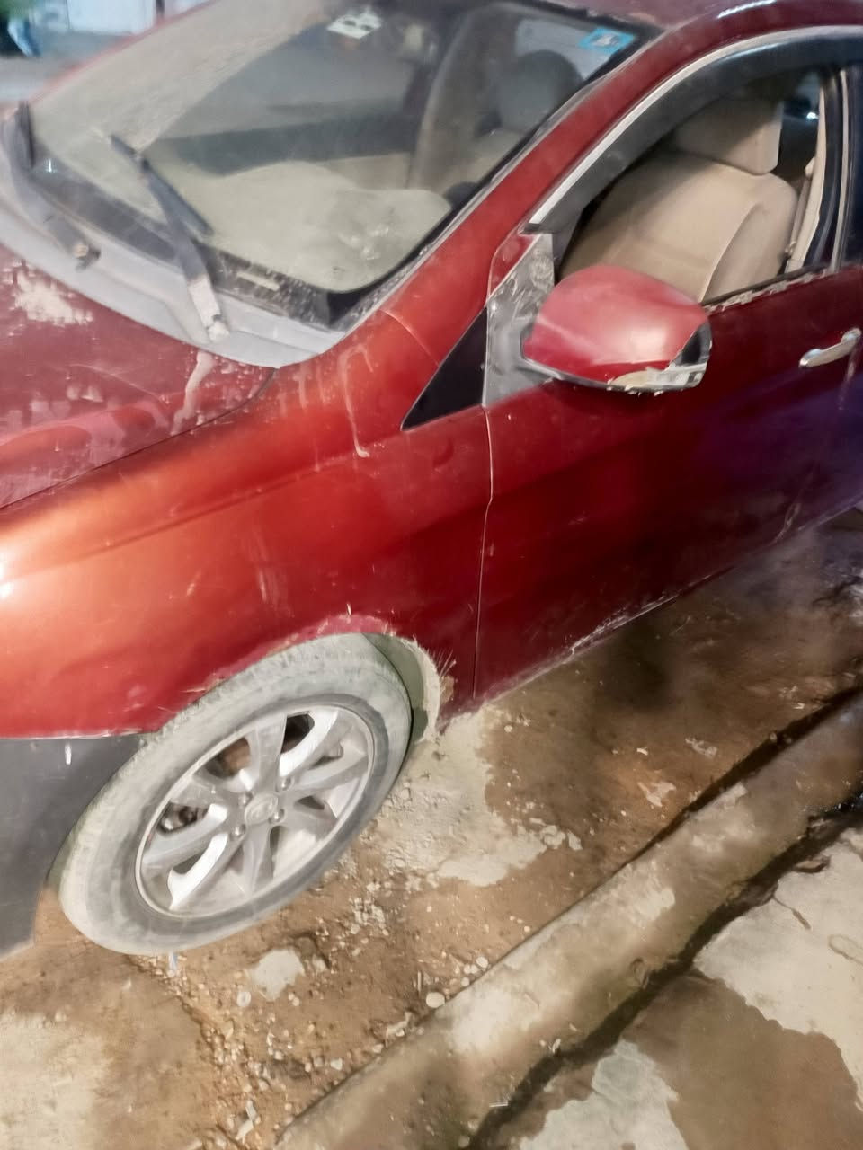 سياره بولكس صيني مكينه كورلا نضيفه بغداد رقمها بابل تحول ثاني يوم بيه اخياس تحت لباب لسعر 26 لاتصال ***********
