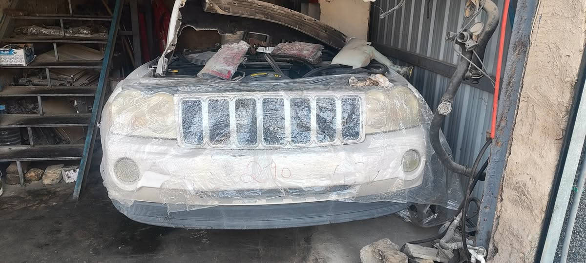 سلام عليكم وصول ادوات 
 جيب لاريدو نترو لبرتي كوماندر 
الكاظمية شارع لامريكي محل الغيث 
***********
