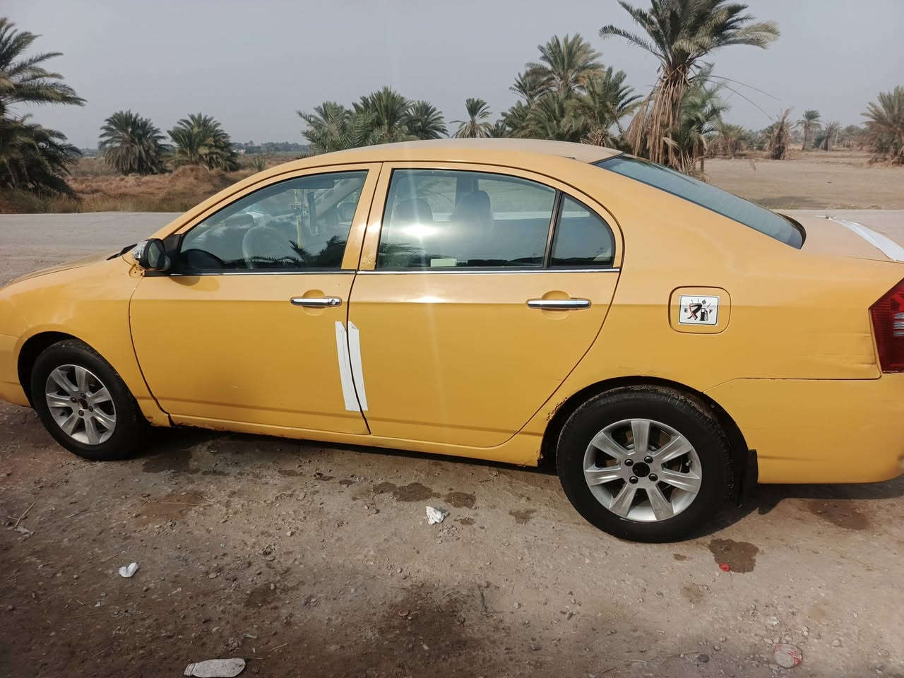 سياره ليفان لبيع نضيفه ارقام نكليزي مصفره هيه اوقرمات مداور ثاني يوم كير نضيف توني شادله صنيه محرك بيه تبخير بس ماينقص مكان سماوه اسعر 35قفل التصال ***********     ___***********
