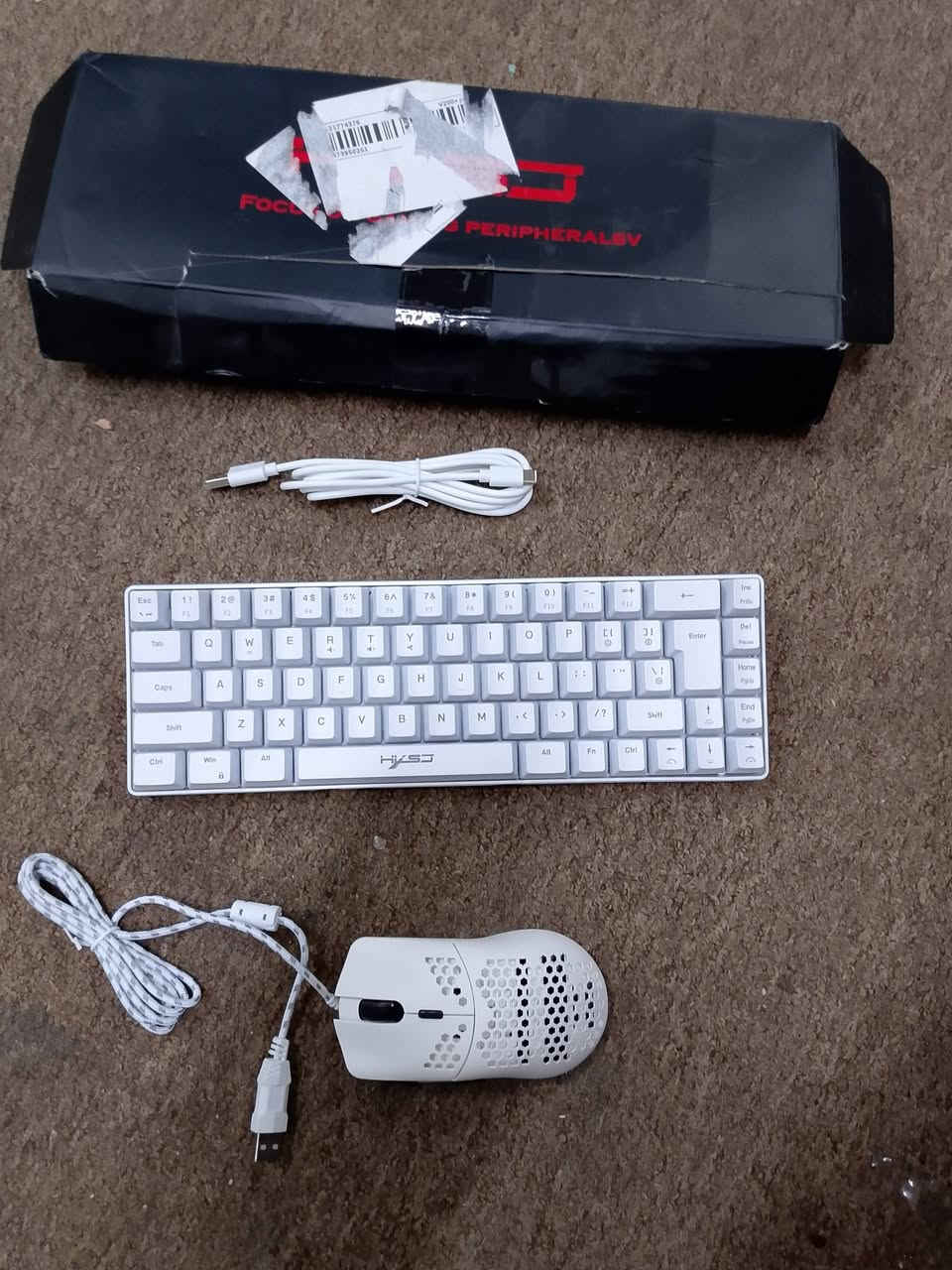 كيبورد وماوس بهذا الشكل ب 25 الف


**إذا كنت صاحب هذا الإعلان وتريد حذفه لأي سبب، رجاءا أرسل رسالة إلى الدعم الفني**