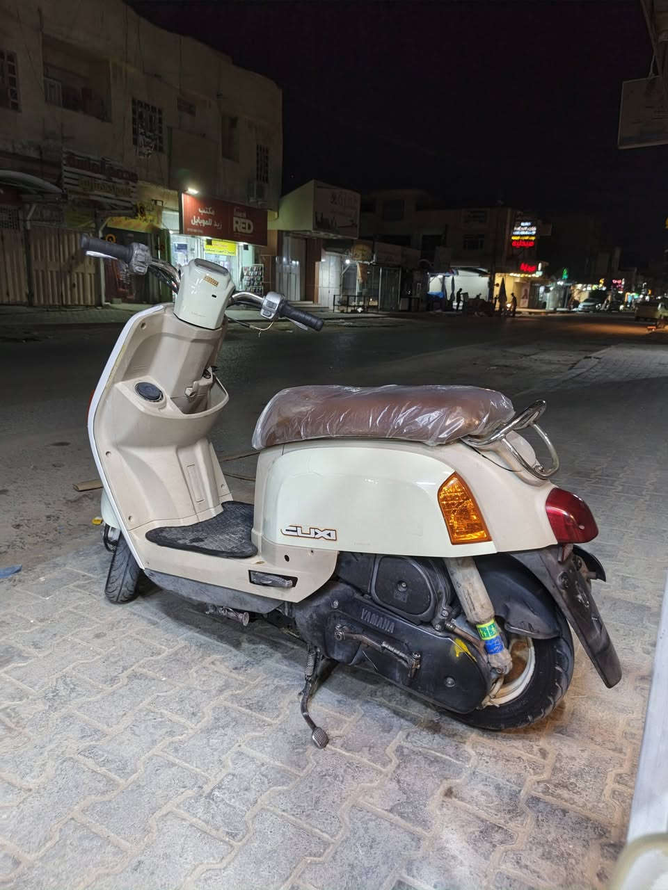 سلام عليكم بوليس كابريتر داخل كريمي ختم واحد ويه المكينه كفاله عامه كله بلاديه ***********
