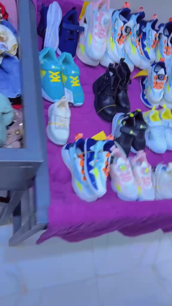 يا الله تعلن محلات محمد الزعيم عن كسر بضاعه جديده  خليجيه صيفي نبر وان المصادف الجمعه 2026/3/20 متواجدين من الساعه 8:00 صباحا لحد 11بليل كلشي متوفر صايه فساتين عبايه احذيه بوت كوت  ستر جنط فساتين دراعه كركعيان  كلشي متوفر نسائي أطفال خليجي شي ان بات بات جمله مفرددددددد
العنوان: المحموديه خلف صحه الطلاب محلات محمد الزعيم شارع علوه الخضاره 
رقم الهاتف:***********
