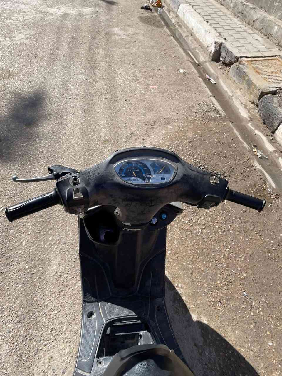 ياالله سلام عليكم من رخصت ابو الكروب دراجه ماكس منغولي دراجه مفتوحه خوش دراجه حلوه تمش دبلات تزويد ويل تزويد دراجه نقصهه باتري كلشي شقال بيه مكينه 49 سوادات ختم واحد السعر 300 وبيها مجال مكاني قرنه شرش 
التواصل.. ***********
