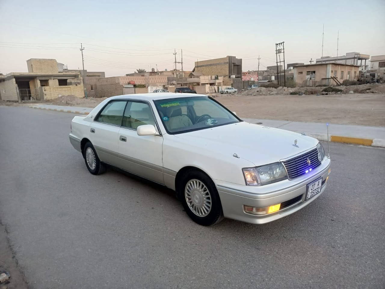 راس الثور مديل 1995 سياره مكفوله من الضربه والكصه ونقل الجثه سياره لا مسستمه ولا شي كفوله كفاله عامه  نكليزي ذي قار مداور ثاني يوم 
محرك 3000 ففتي ابو الفيشتين المرغوب 
 تخم تاير جديد حداديه جديده
مكان سياره ذي قار الشطرة
السعر 100 وبيه مجال شي قليل 
الاستفسار ***********
