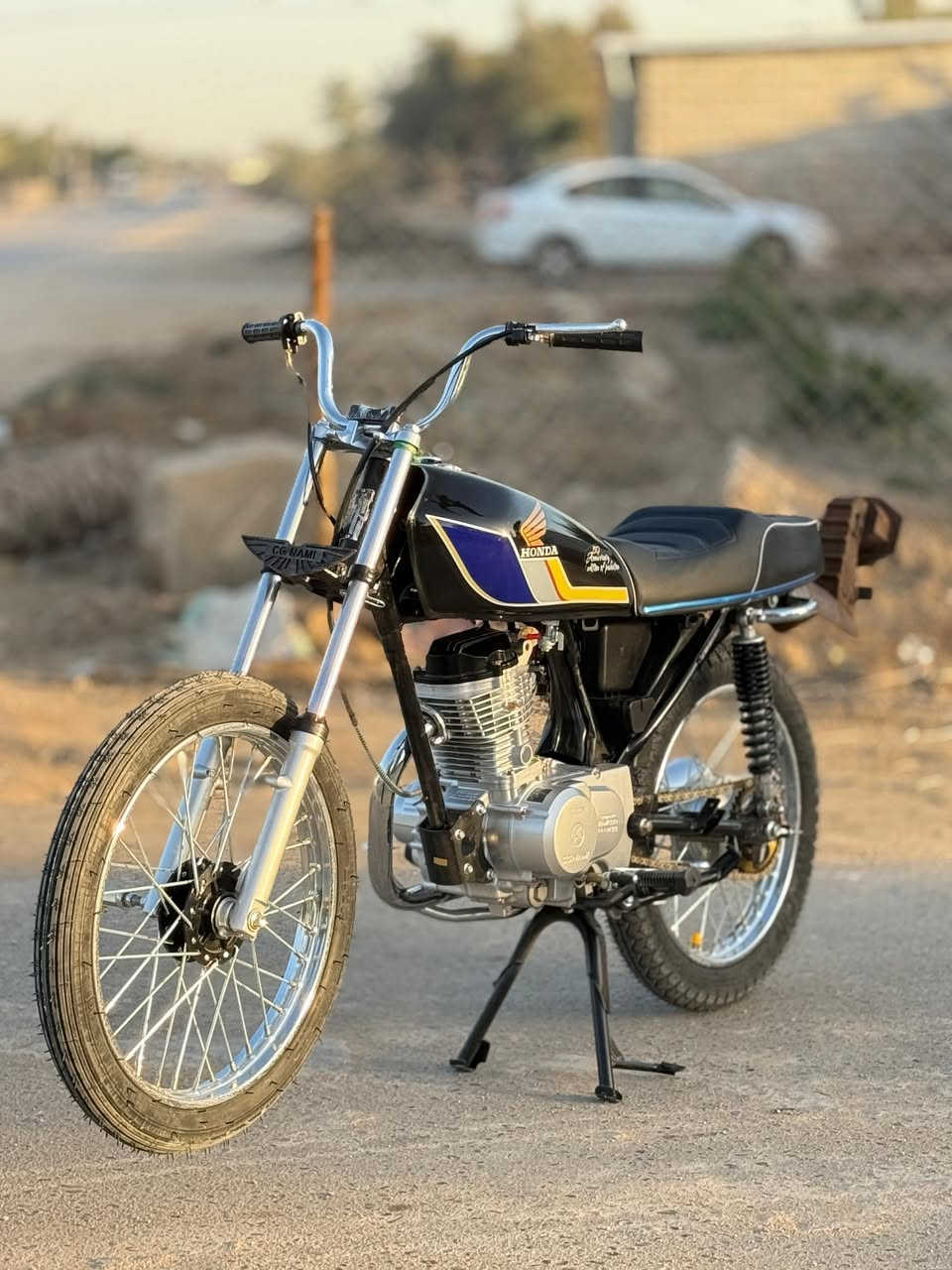 عمي سلام عليك والله تعميره جديده وراق صولي شاصي موديل 13ودراجه26شراي بيك خير ودلل مكاني قضاه سدير***********
