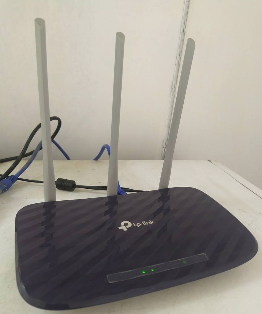 شبكة انترنيت للبيع نانو Ubiquiti PowerBeamالراوتر: TP-Link Archer C20 (Dual Band) يبث ترددين 2.4GHz و 5GHzالملحقات كاملة  عنوان كوفة -البحداري سعر 115وبية مجال
***********
