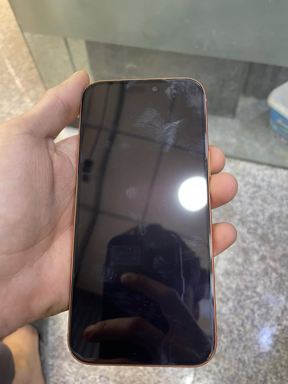 سلام عليكم للبيع ١٧ برو ماكس 
شرق اوسط ضمان اي بي ام
ذاكره ٢٥٦
بطاريه ١٠٠ عدد الدورات ٥٩
السعر مليون و٩٠٠ وبي مجال
مكاني الامين 
للاتصال رقم ***********@إشارة
