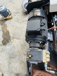 مضخة إيطالية • ٢٠٠ بار • ٧ ونص حصان