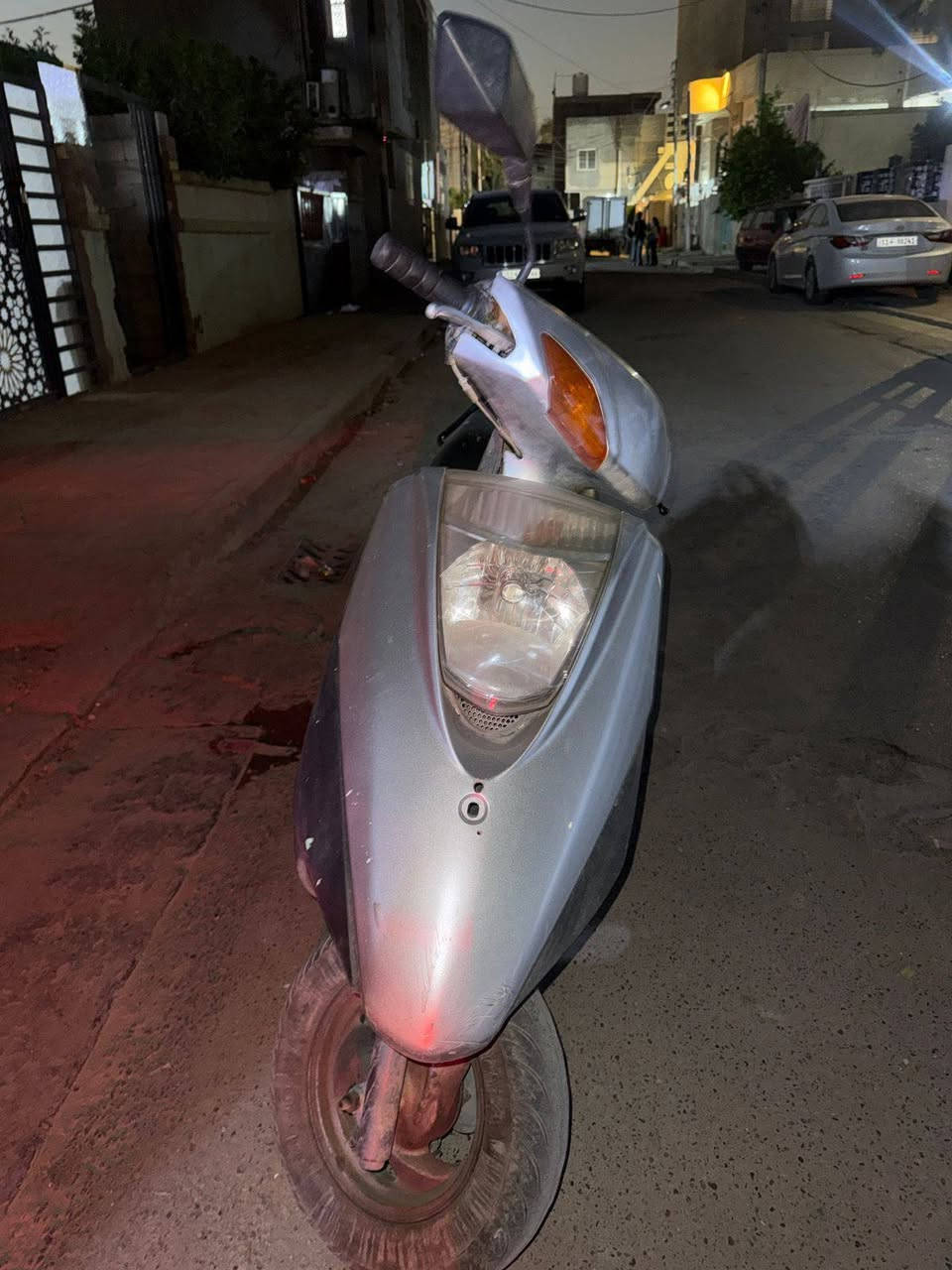 بريز شغاله نكر سلف لبييع سعرها 300وبيها مجال مكاني الدوره *********** بي واتساب راسليني بس بيها صوت ياكلجات يا اكسل يا بنز بريك متفلش تعال أفحص ابيع كوم حديد
