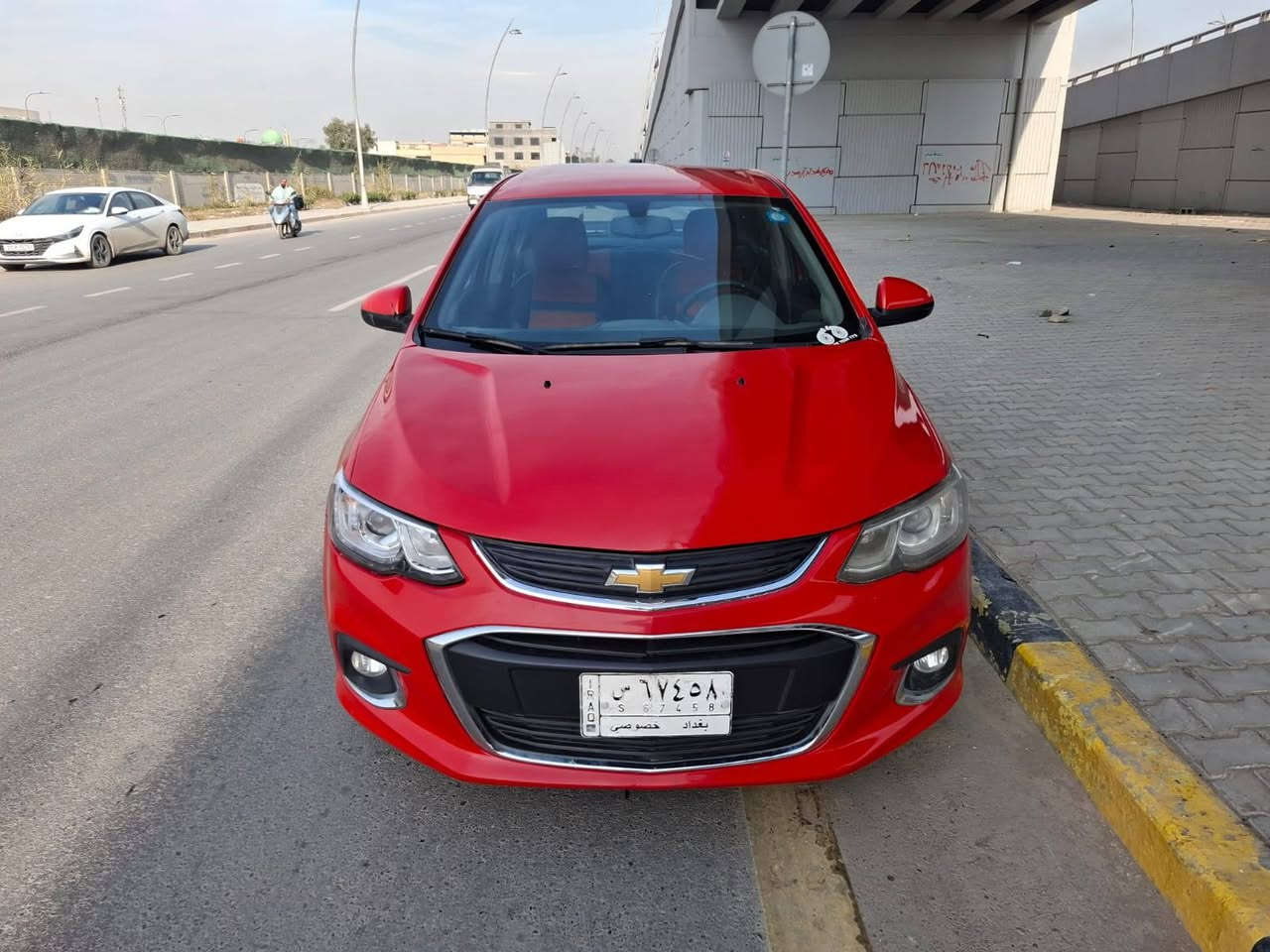 السلام عليكم اخوان للبيع شوفرليت سونك موديل ٢٠٢٠ رقم بغداد تحويل مباشر للبيع الحالي كير محرك جديد للاتصال *********** سعرها مناسب للشراي سياره جاهزه وترايها كلش حلو
