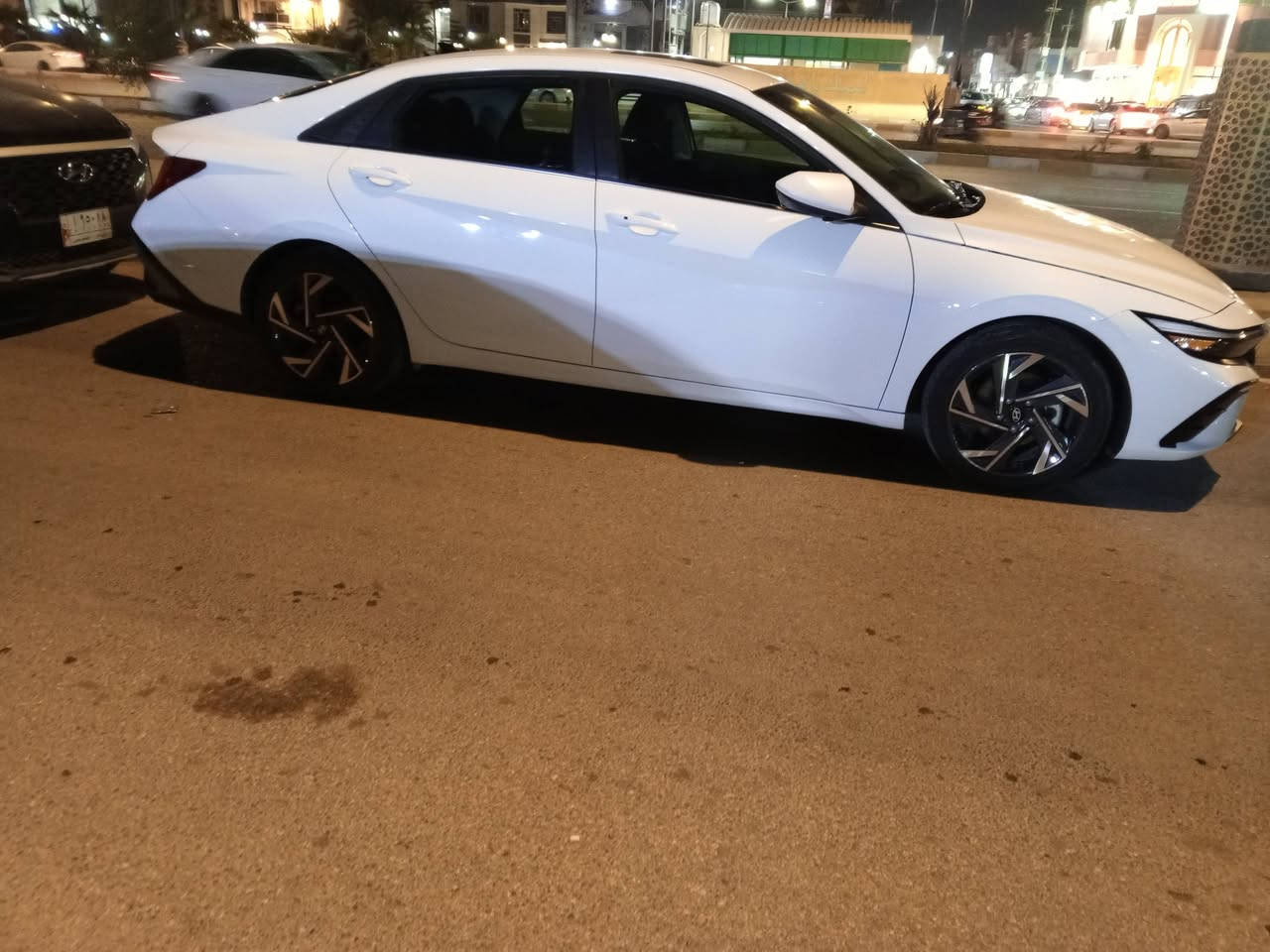 السلام عليكم ورحمة الله وبركاته
الانترا2025
تقرير 
حره السياره 
ممشئ 7000الاف
محرك 2000
سياره تعمل وتسير من أمريكا 
للستفتار***********وتساب
تصال ***********
