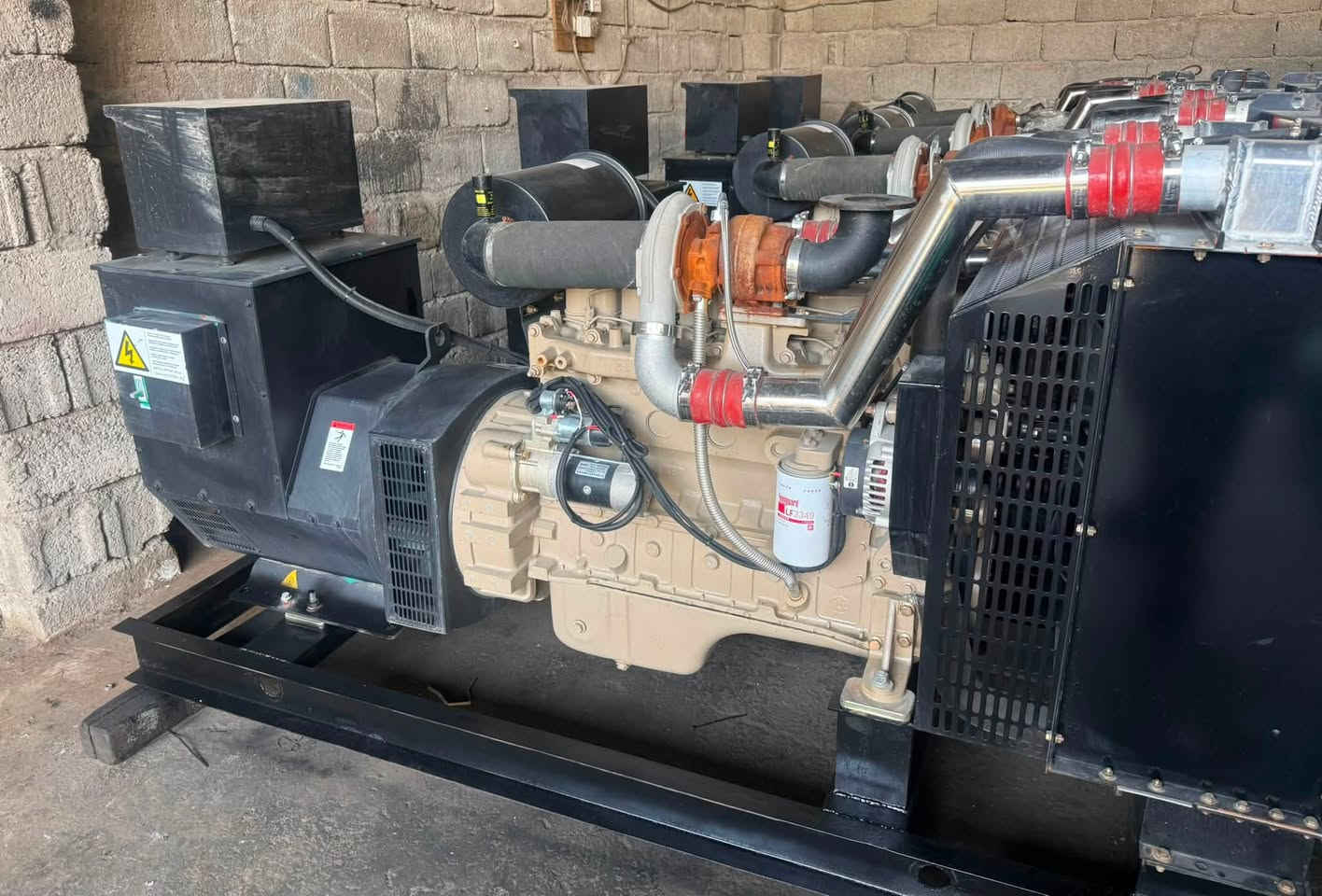 السلام عليكم
كمنز 102 
150Kva 
ساعات العمل. زيروو 
نظام اوتو حمايه فول اوتماتيك
وضع بلاد شركة  
أربيل صناعه جنوبيه 
نظام اوتو حمايه فول اوتماتيك
وضع بلاد شركة  
🚚يوجد توصيل الى جميع المحافظات وبضمان🚚
🚚كياندن هةية بو هةموو شاركان بةكرينتى🚚
 للاستفسار:
 ابو علي 
***********
***********
***********
