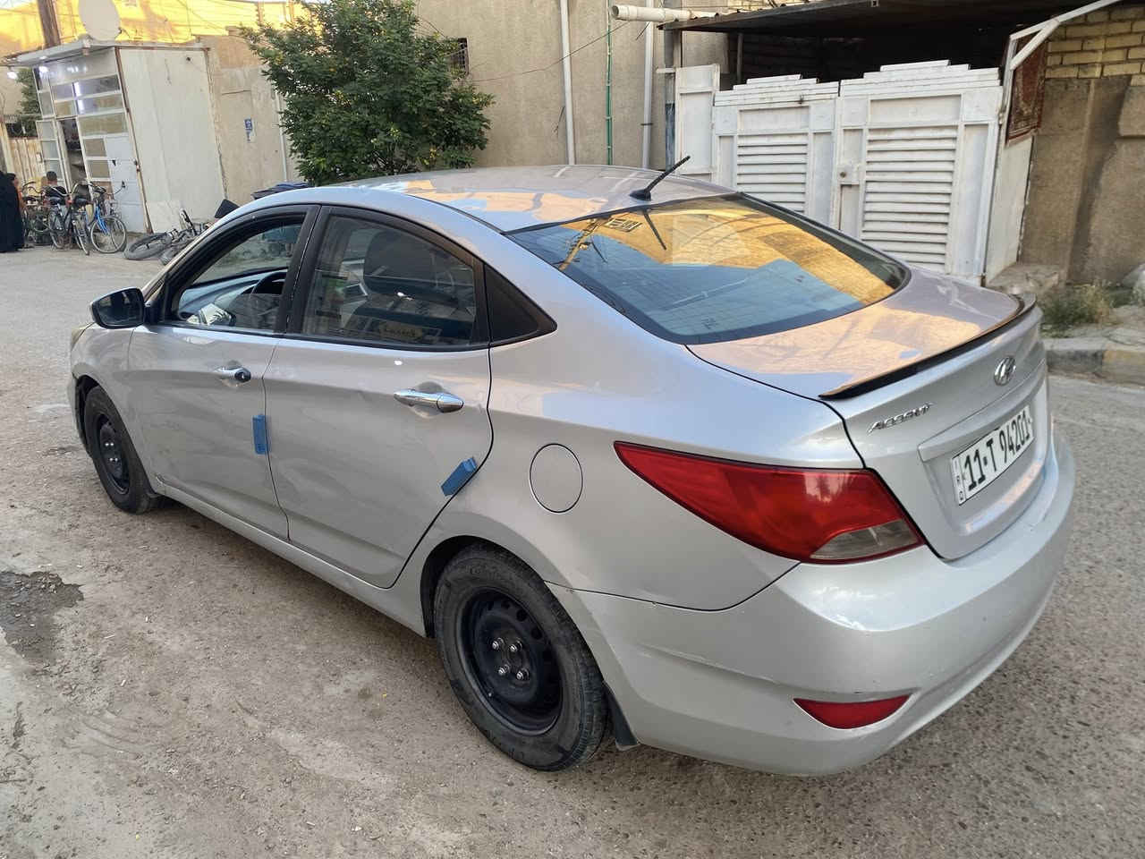 اكسنت موديل 2016 خليجي محرك 1400 كفاله كير اي تي  بيها 3 قطع صبغ بدون دواخل بدون اي حادث رقم بغداد دولي تبريد ثلج السعر 75 وبيها مجال عنوان بغداد الكرخ للاستفسار. ع رقم .. ***********
