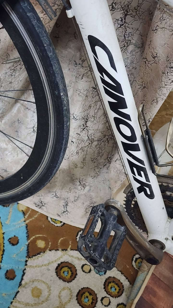 السلام عليكم  c700 كونفر
المنيوم  
١٣٠الف 
*********** بغداد مدينه الصدر
