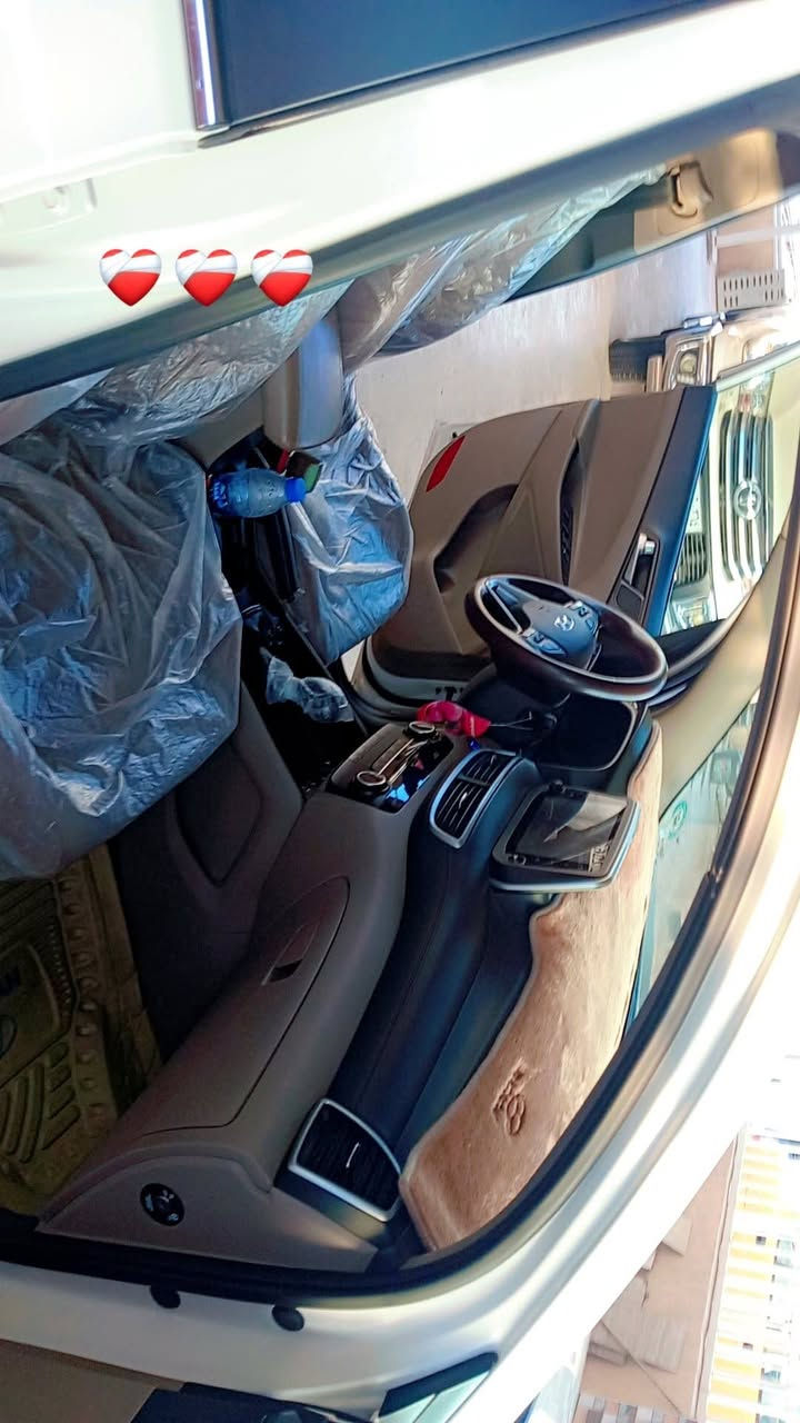 السلام عليكم توسان ٢٠٢١ خليجي رقم أربيل سياره جديده كلش كفاله عامه والسونار مرفق ماشيه ١٠٠ الف تحويل وكاله السياره فول مواصفات ما عدا الفتحه كشنين كهربائية ترحيب حساس امامي خلفي كامره امامي خلفي وبيه هواي مواصفات والسياره تخم تاير صدر امامي خلفي كله جديد سنويه ٢٠٣٠ تحويل وكاله السعر ٢٠٧ وبيه مجال للبيع أو مراوس بأقل منه مكاني كوت للبيع أو مراوس ***********
