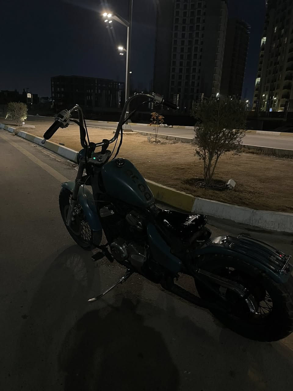 ستدد برر مكينه 400 بلكات جدد دهن جديد كهربائيات شغاله باتري جديدد كابريتر نضيفه  دراجه نكره بكل وكت  فقط تاير خلفي تعبان مكان بغداد البياع 
 متواجد واتساب واتصاال ***********
دراجه فصله ومكينتها خير من الله
