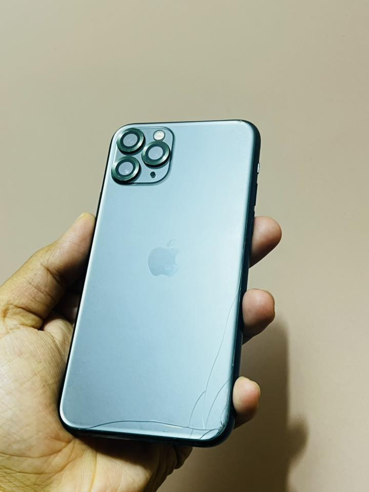 السلام عليكم
متوفر
النوع/ايفون 11pro
بطاريه/73
اعطال/0
نظافه/100/100
موقع الجهاز/ناصريه مركز قرب جامعه العين
للاستفسار/***********
واتساب/***********
